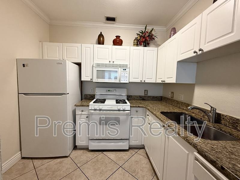 Condo for rent at 2713 Via Murano #223-1, Clearwater, FL 33764