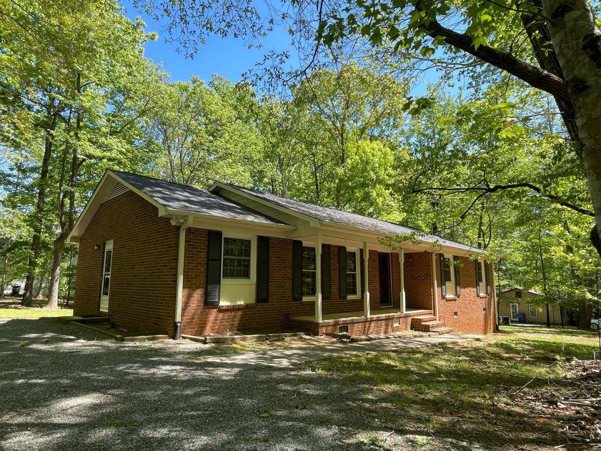 House for rent at 106 Downing Court, Chapel Hill, NC 27516