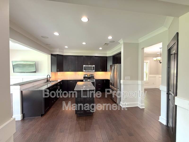 House for rent at 2507 Alyssa Lane, Charlotte, NC 28208