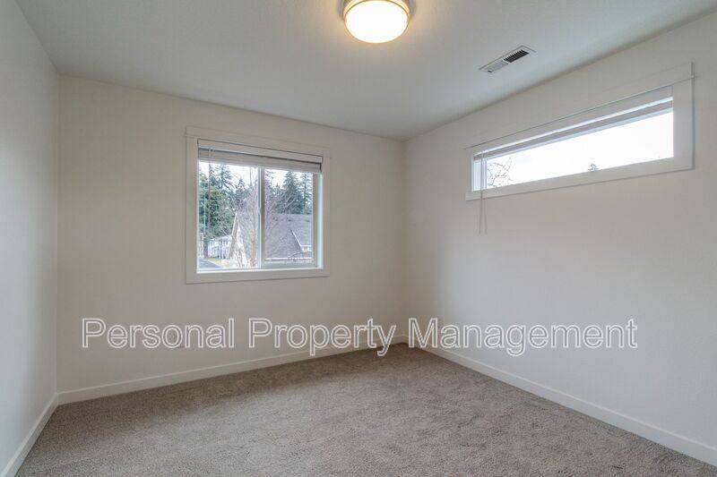 House for rent at 3308 E 24th Circle, Vancouver, WA 98661