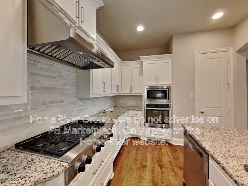 House for rent at 729 Royal Minister Blvd, The Colony, TX 75056