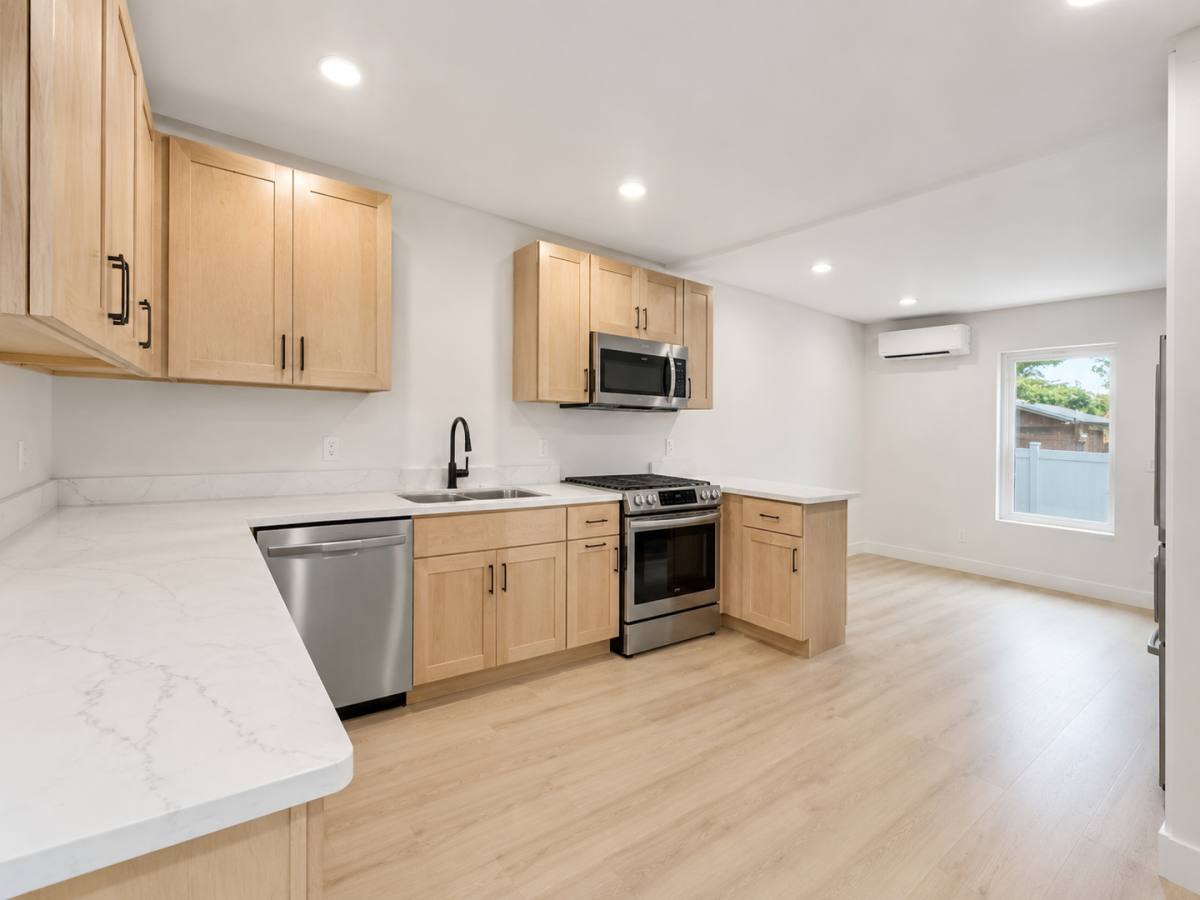 Apartment for rent at 105 Watson Ave, Blacksburg, VA 24060