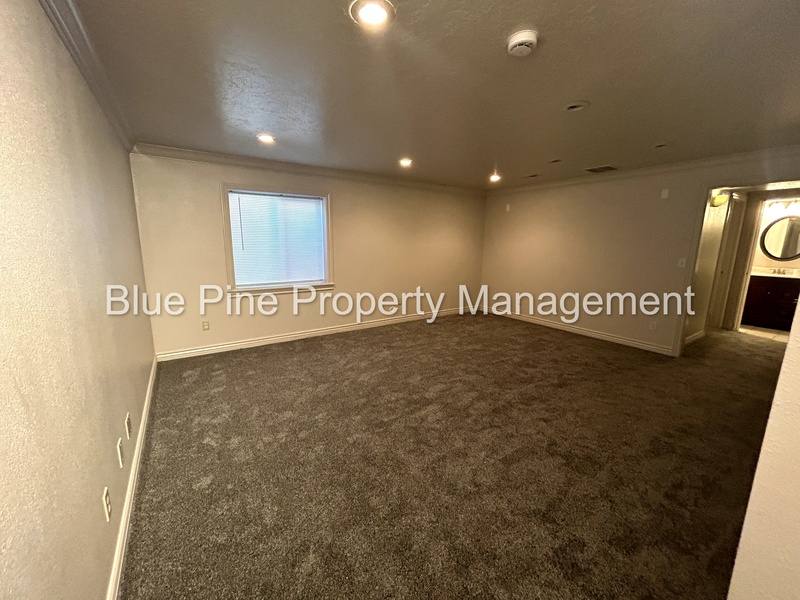 House for rent at 648 E Poplar St, Pocatello, ID 83201