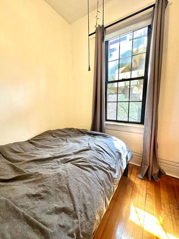 Apartment for rent at 1816 S Racine Ave #3R, Chicago, IL 60608