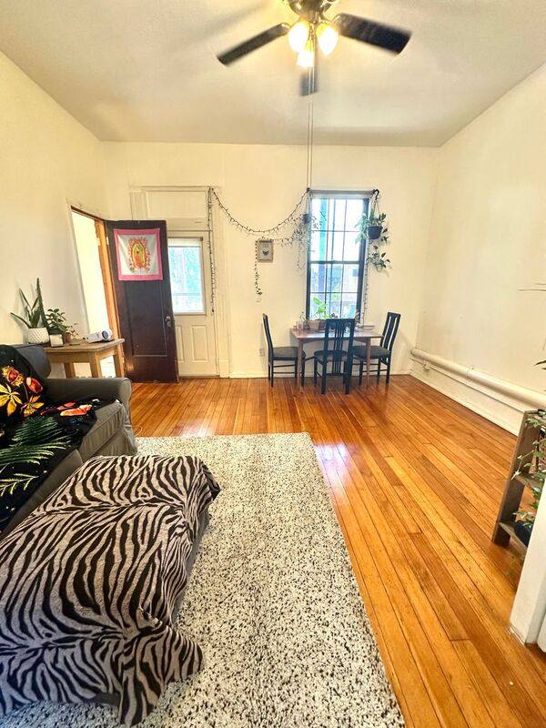 Apartment for rent at 1816 S Racine Ave #3R, Chicago, IL 60608