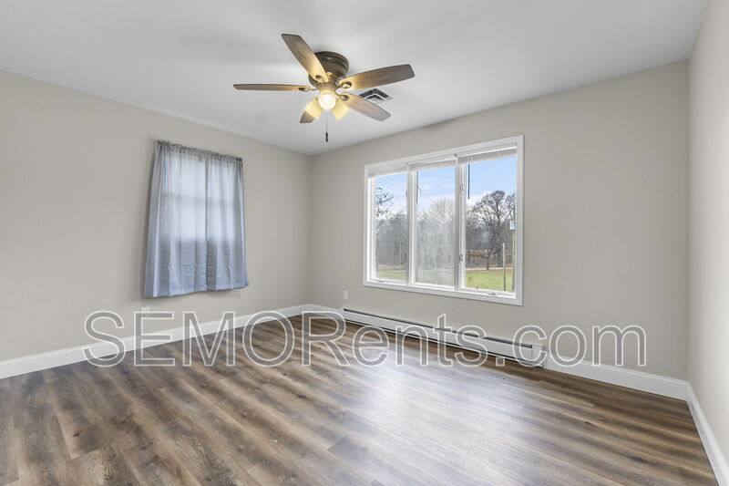 House for rent at 233 County Rd #341, Jackson, MO 63755