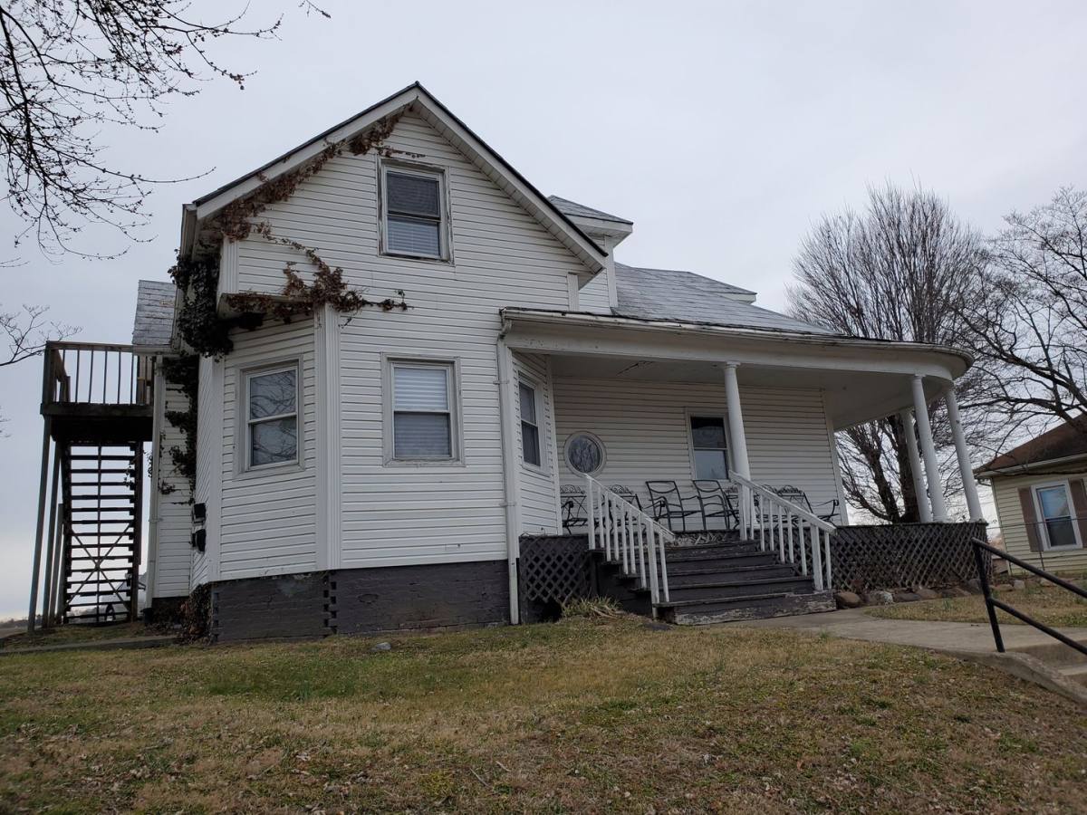 Apartment for rent at 510 Lamont St, Johnson City, TN 37604