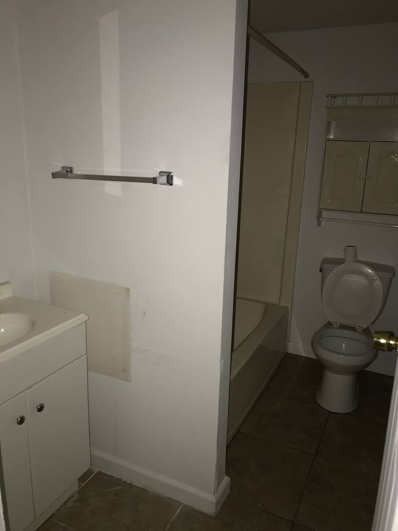Apartment for rent at 5904 Kent Dr, Columbia, MO 65202