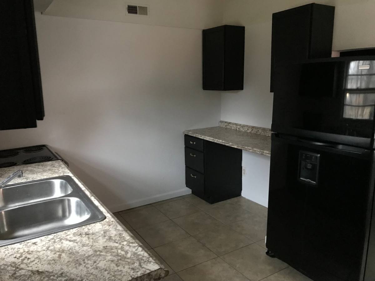 Apartment for rent at 5904 Kent Dr, Columbia, MO 65202
