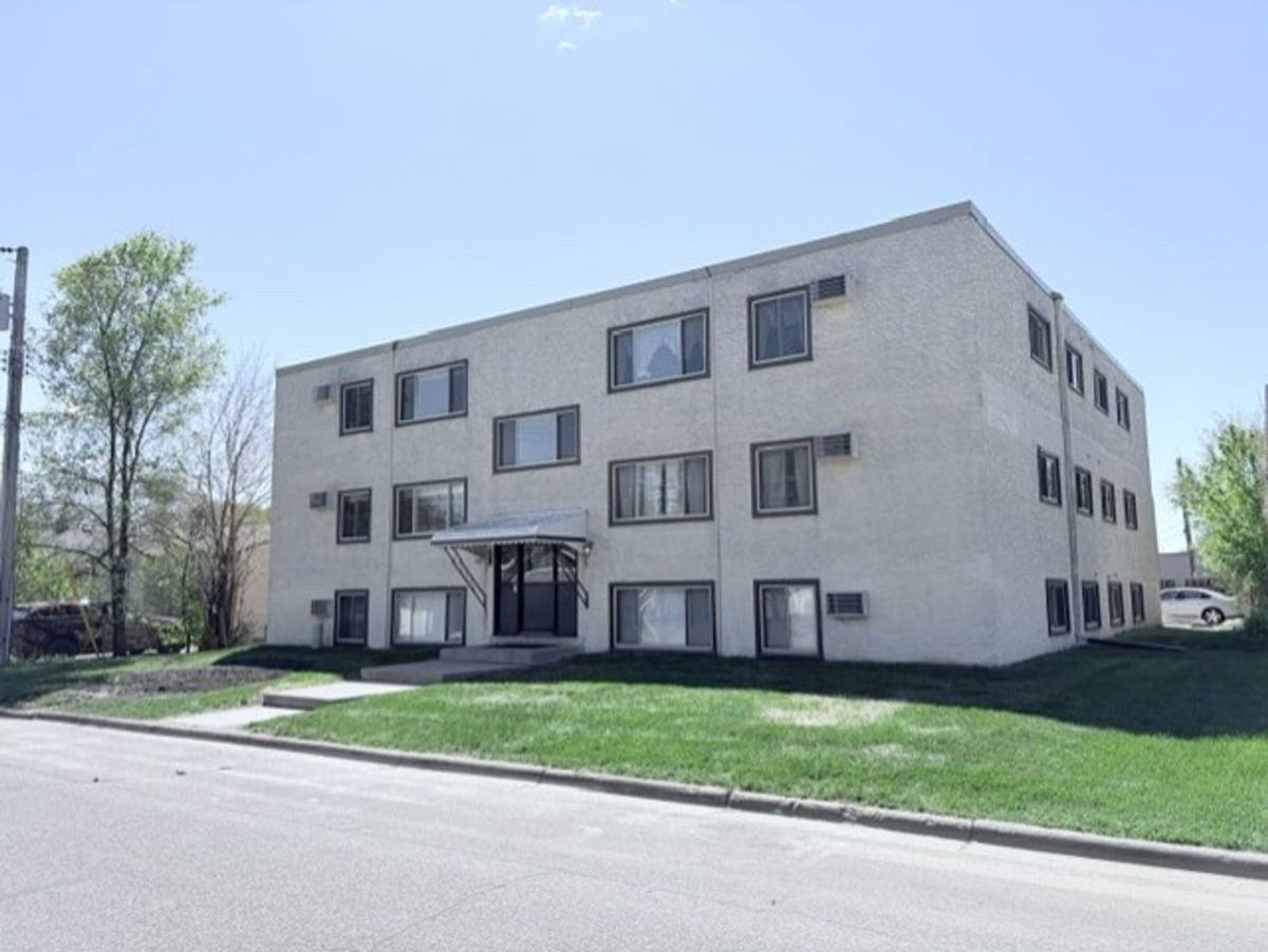 Apartment for rent at 308 Second St SE, Osseo, MN 55369