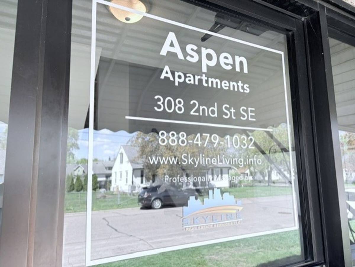 Apartment for rent at 308 Second St SE, Osseo, MN 55369