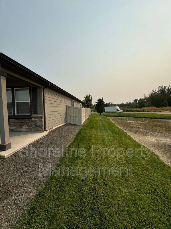 House for rent at 511 Diamond Lake St, Middleton, ID 83644