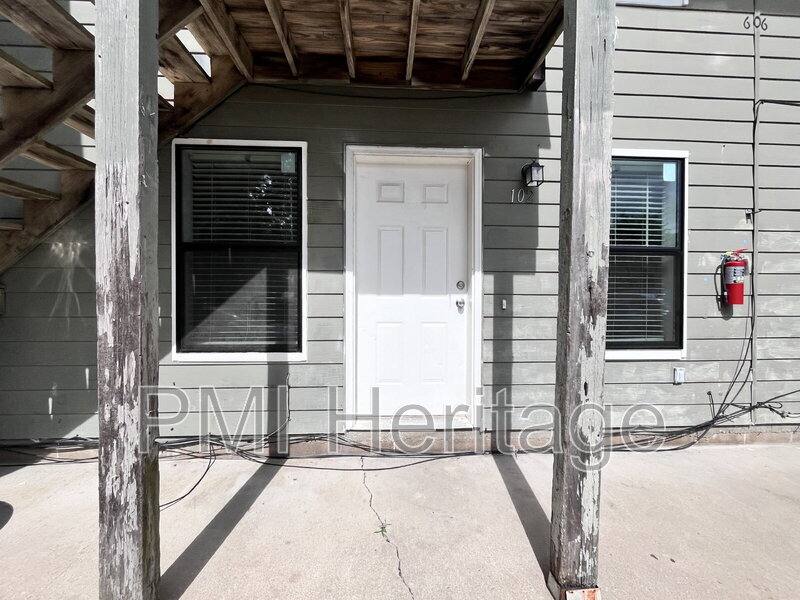 Apartment for rent at 606 Virginia St #102, Springdale, AR 72764