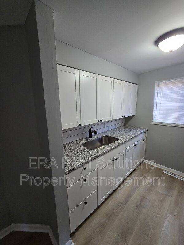 Apartment for rent at 1622 Smith Rd, Columbus, OH 43207