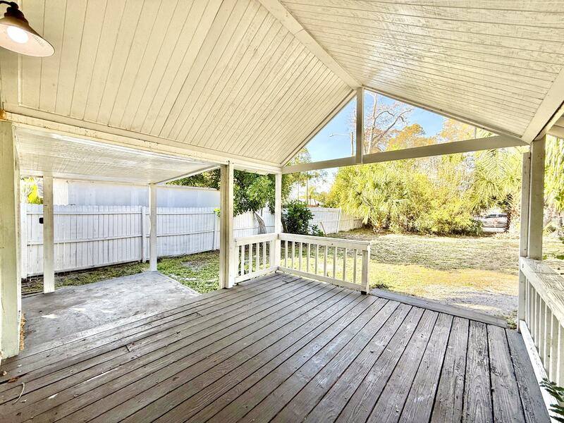 House for rent at 713 Smith St, Clearwater, FL 33756