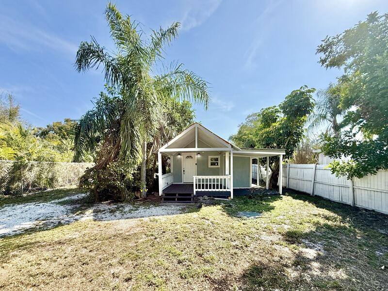 House for rent at 713 Smith St, Clearwater, FL 33756
