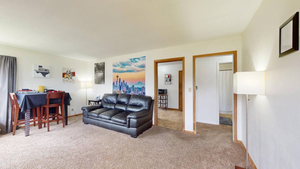 House for rent at 2109 Barr Dr, Ames, IA 50010