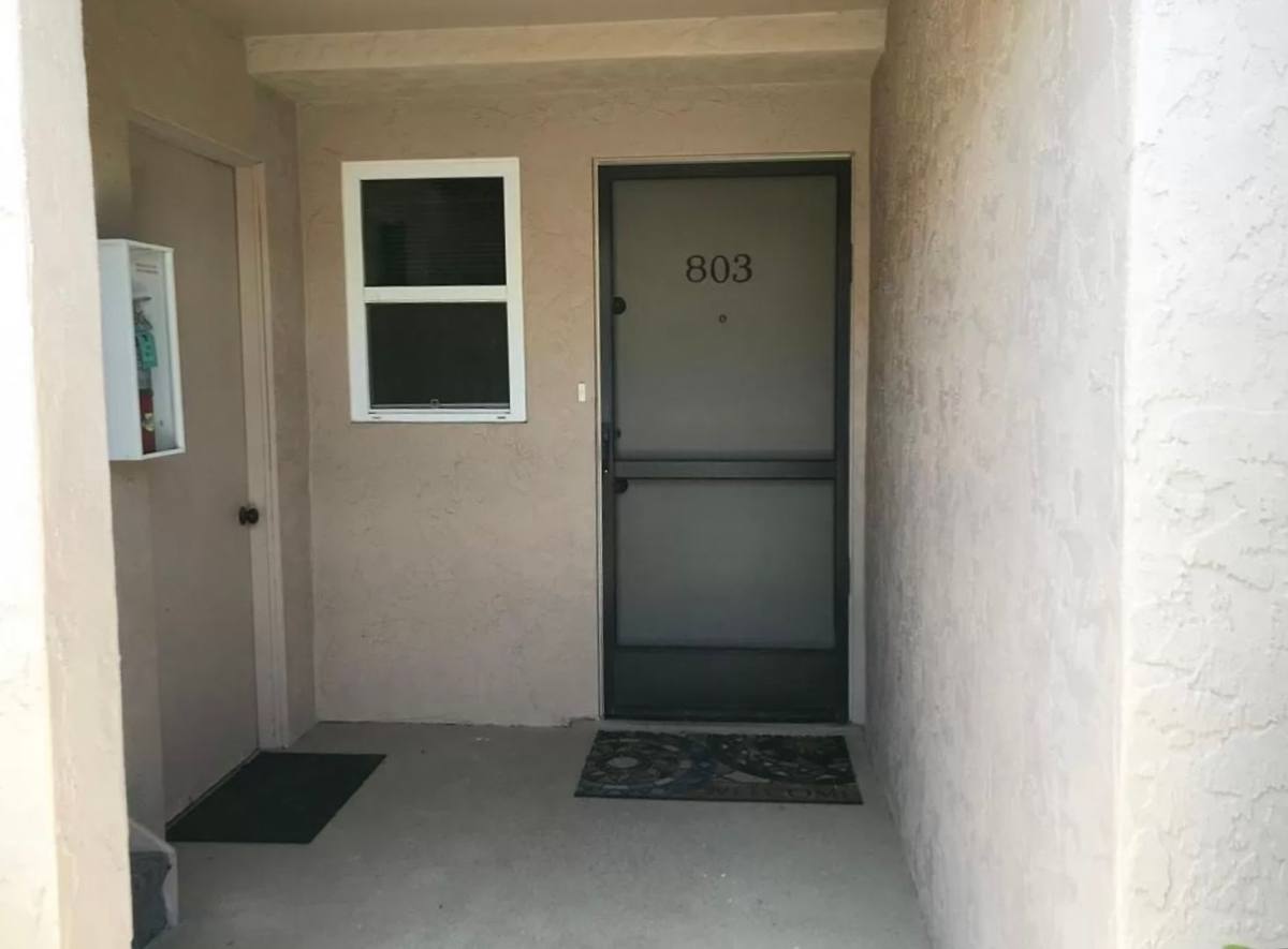 Apartment for rent at 5649 Midnight Pass Rd, Sarasota, FL 34242