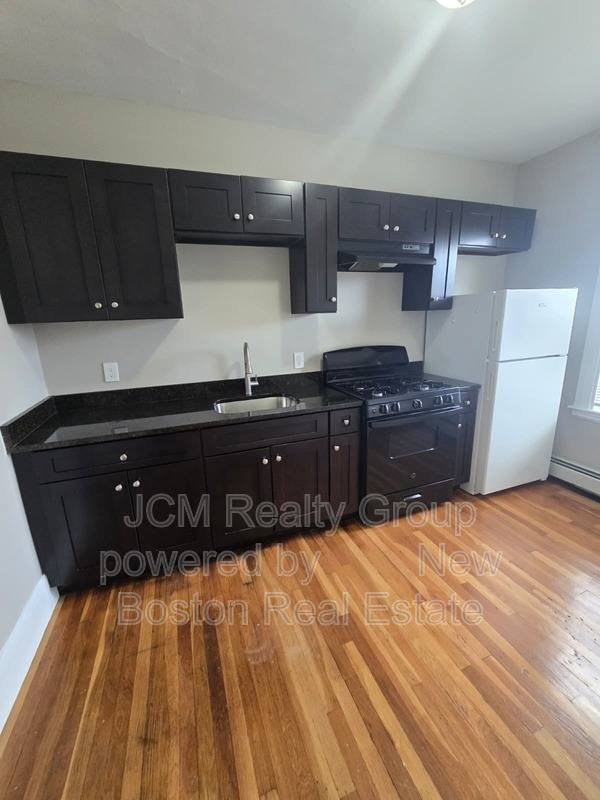 Apartment for rent at 23 Mall St #U-12 3rd Floor, Lynn, MA 01905