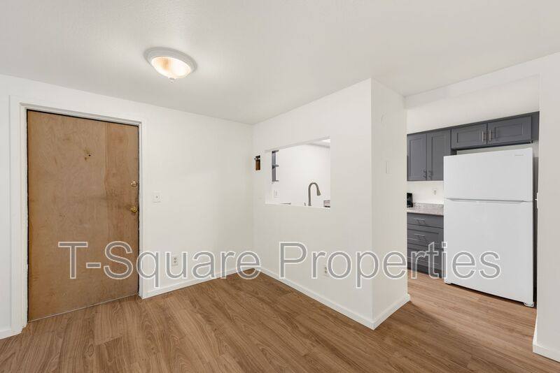 Apartment for rent at 225 164th St SE #101, Bothell, WA 98012