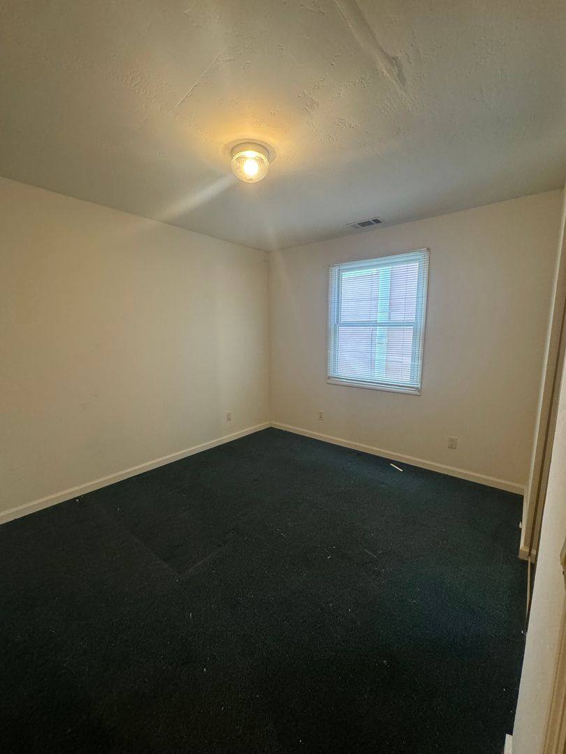 Apartment for rent at 2527 Piedmont Ave, Berkeley, CA 94704