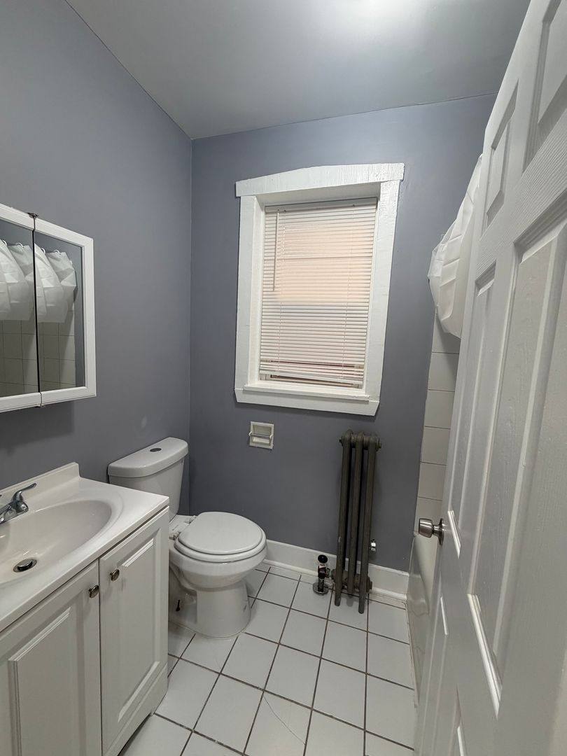 Apartment for rent at 7001 S Aberdeen St, Chicago, IL 60621