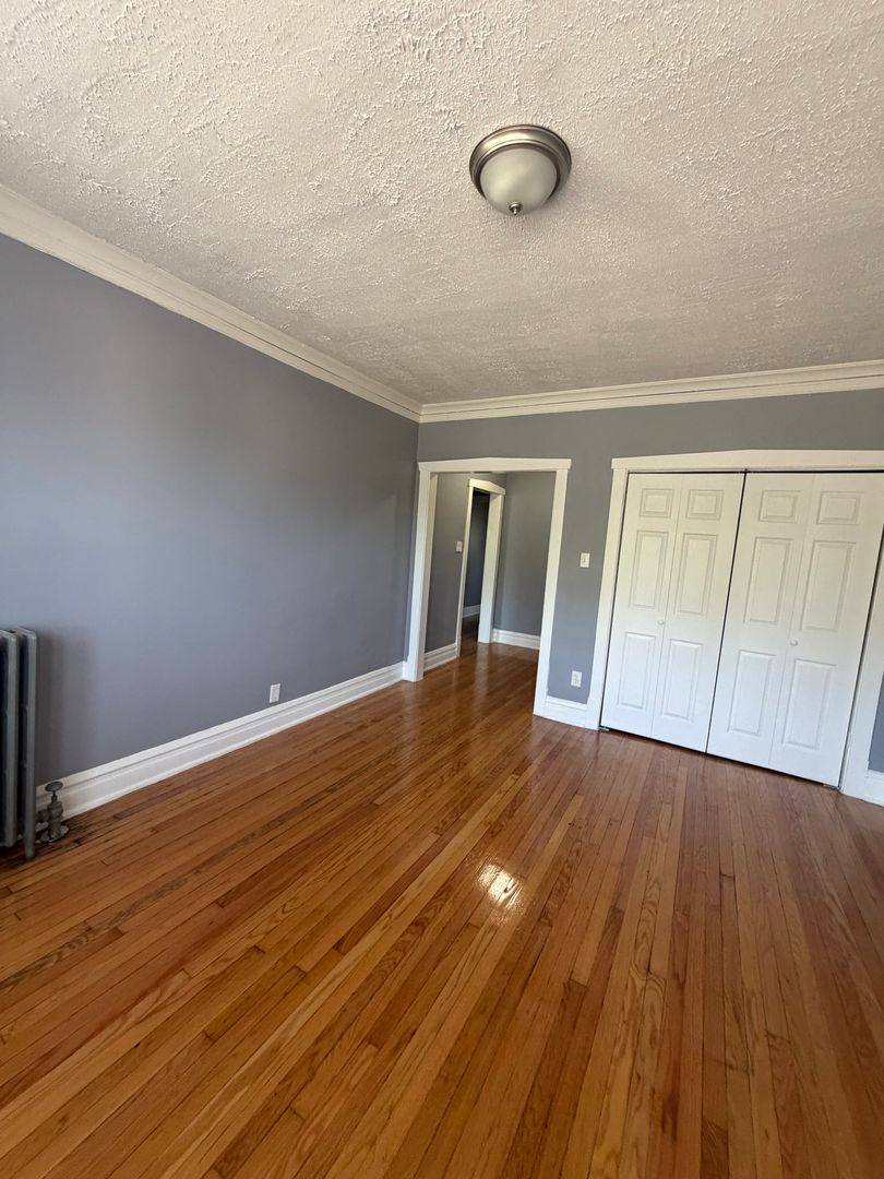 Apartment for rent at 7001 S Aberdeen St, Chicago, IL 60621