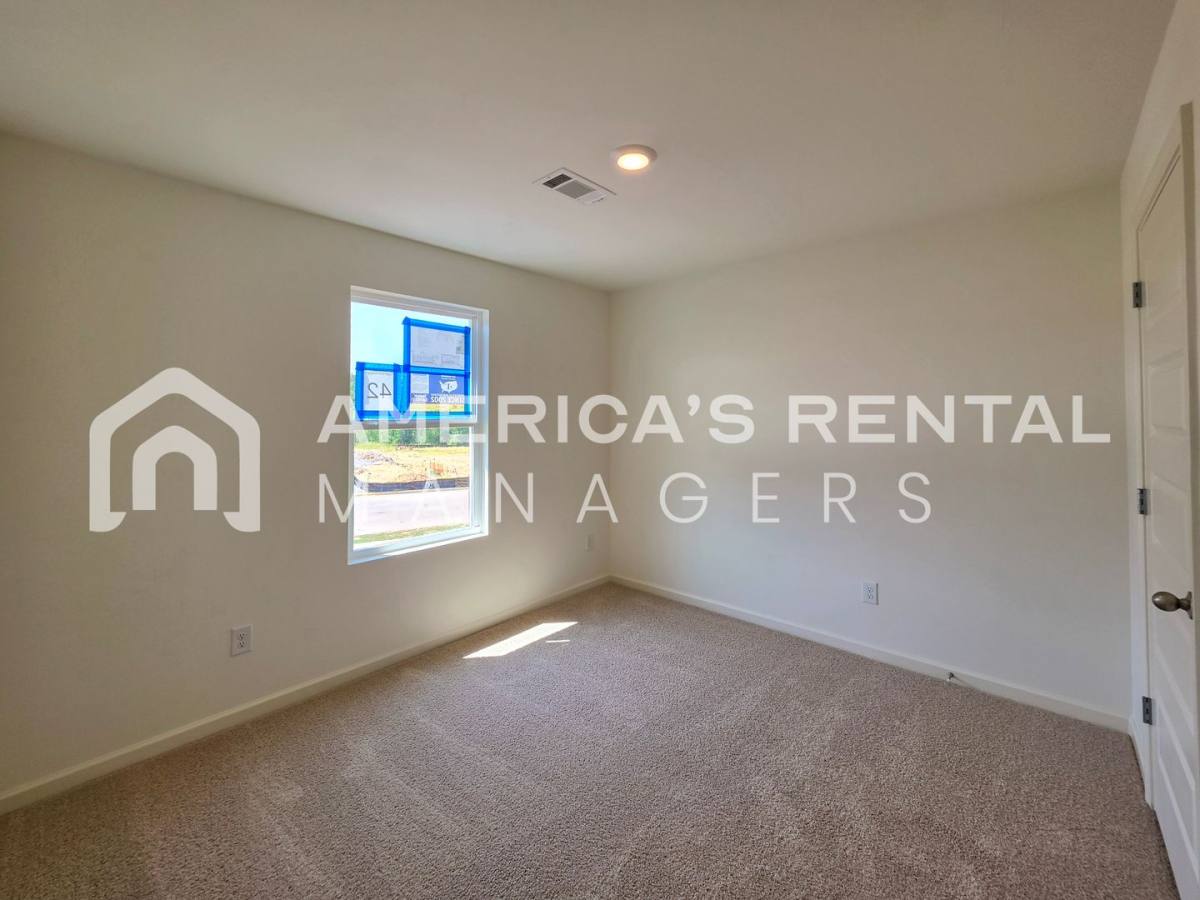 House for rent at 2400 Sky Dr, Tuscaloosa, AL 35405