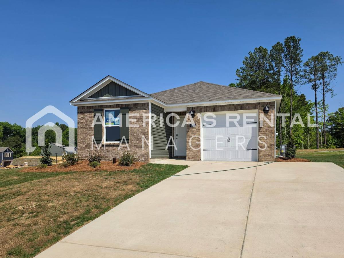House for rent at 2400 Sky Dr, Tuscaloosa, AL 35405