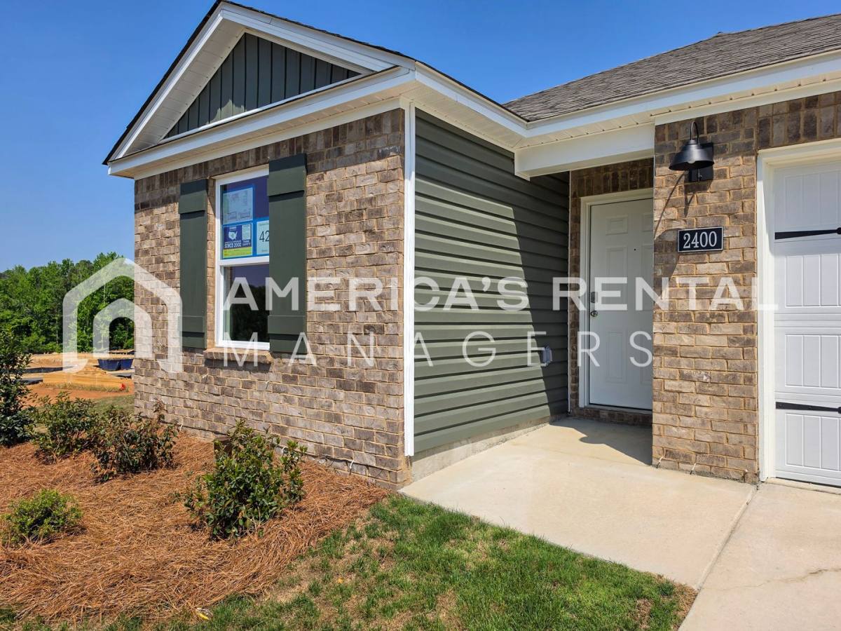 House for rent at 2400 Sky Dr, Tuscaloosa, AL 35405