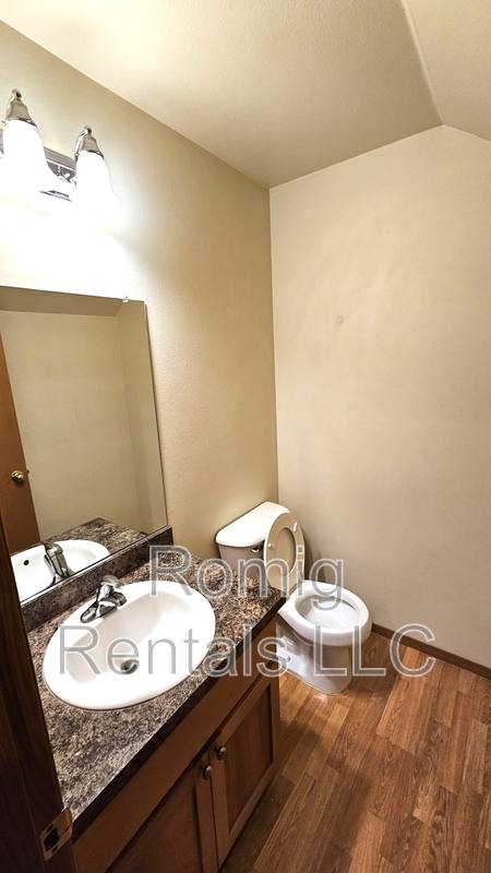 Townhouse for rent at 8111 NE 36th Court, Vancouver, WA 98665