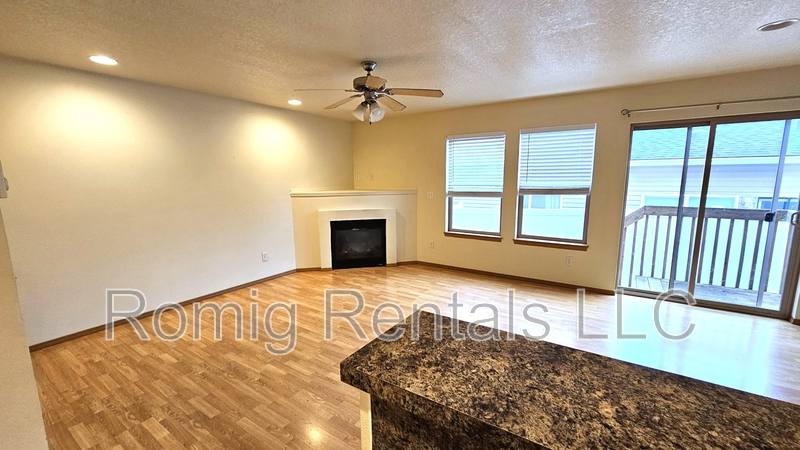 Townhouse for rent at 8111 NE 36th Court, Vancouver, WA 98665