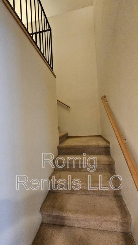 Townhouse for rent at 8111 NE 36th Court, Vancouver, WA 98665