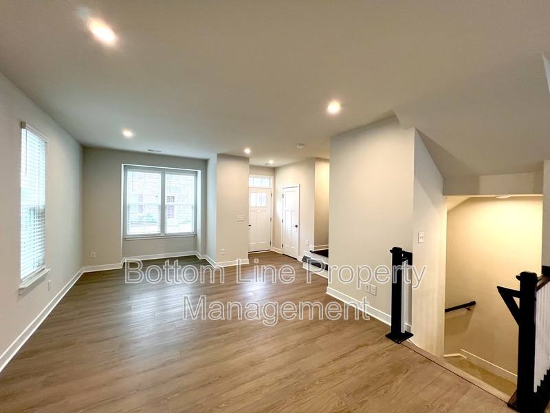 Townhouse for rent at 9416 Mallard Mills Dr, Charlotte, NC 28262