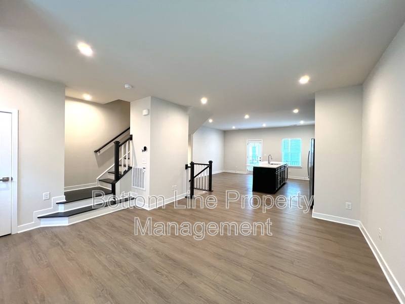 Townhouse for rent at 9416 Mallard Mills Dr, Charlotte, NC 28262