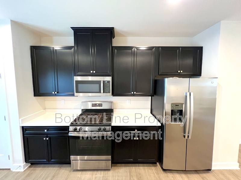 Townhouse for rent at 9416 Mallard Mills Dr, Charlotte, NC 28262