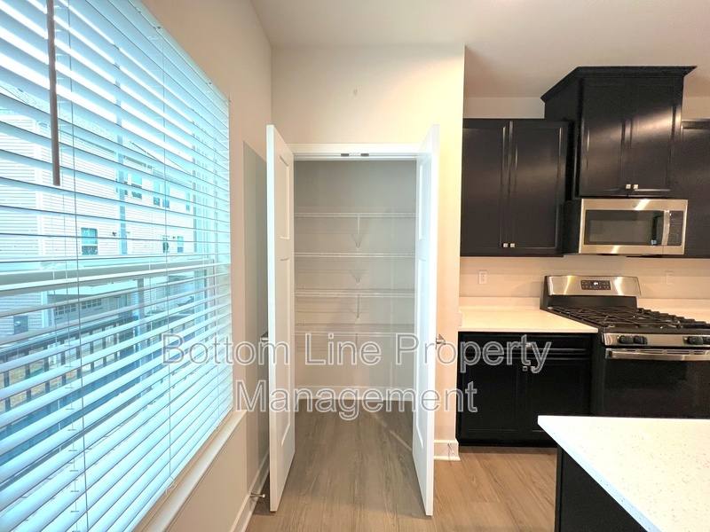 Townhouse for rent at 9416 Mallard Mills Dr, Charlotte, NC 28262