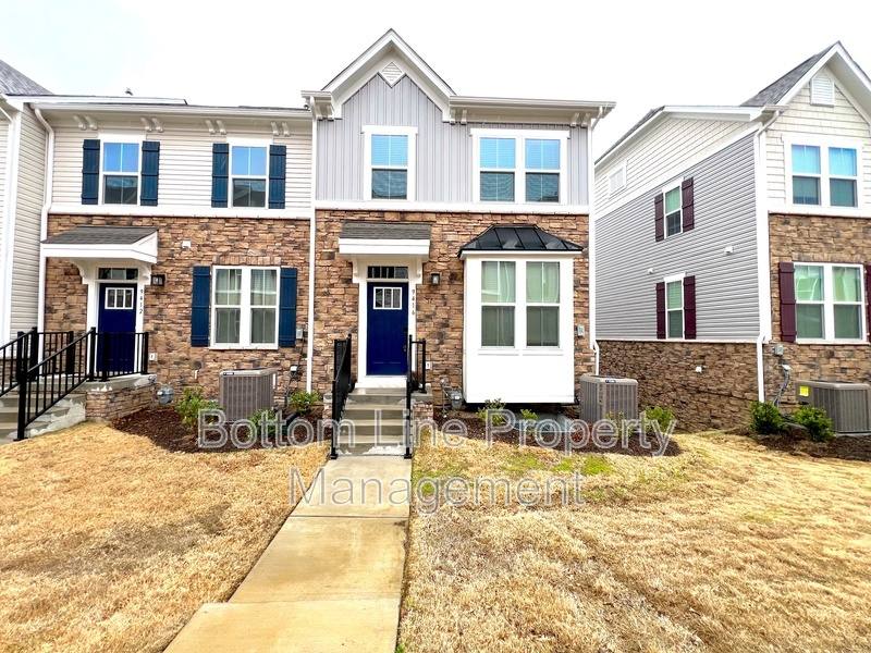 Townhouse for rent at 9416 Mallard Mills Dr, Charlotte, NC 28262