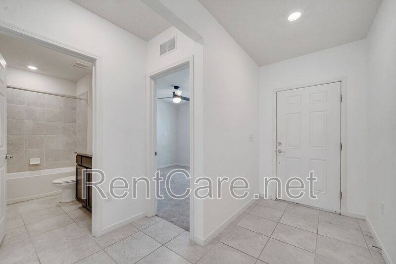 House for rent at 309 Citrus Isle Loop, Davenport, FL 33837