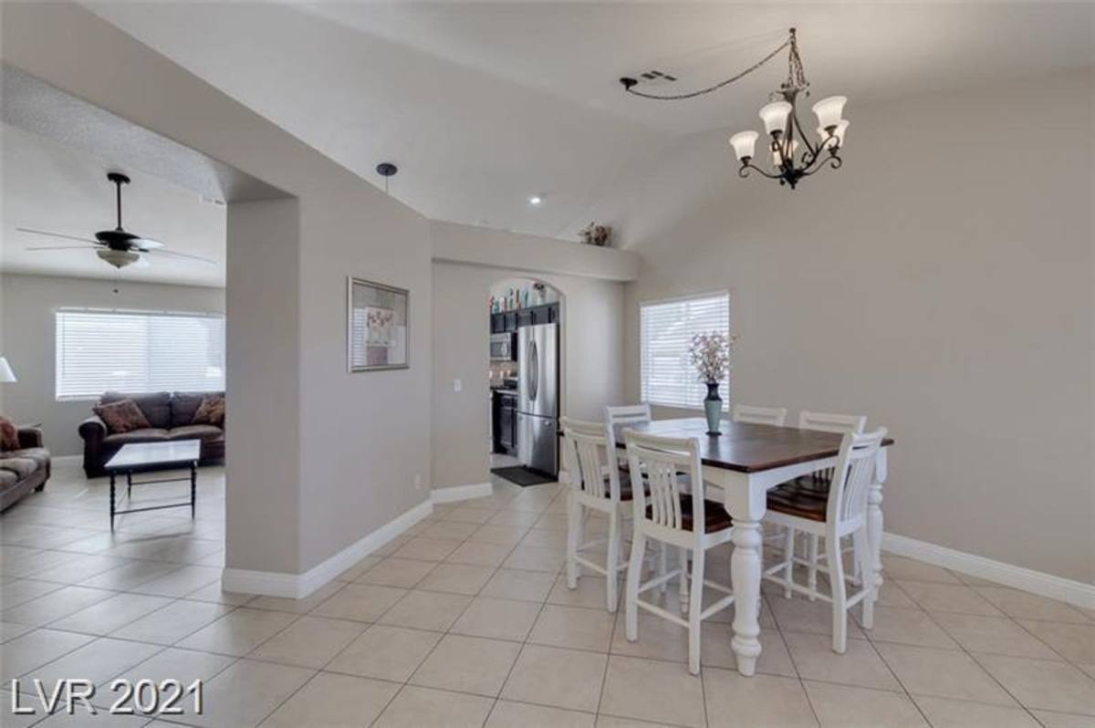 House for rent at 437 Waterwheel Falls Dr, Henderson, NV 89015