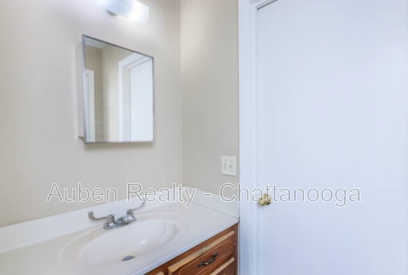 Apartment for rent at 112 S Ridge Dr #D3, Woodbury, TN 37190