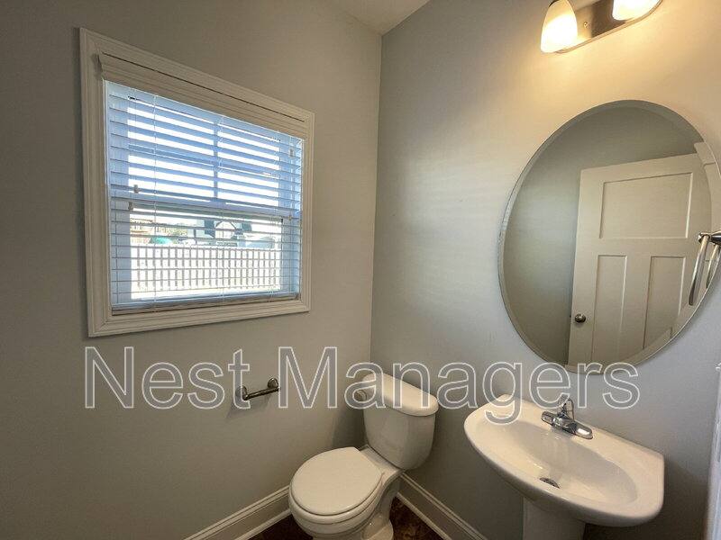 House for rent at 5137 Thruway Rd, Hope Mills, NC 28348
