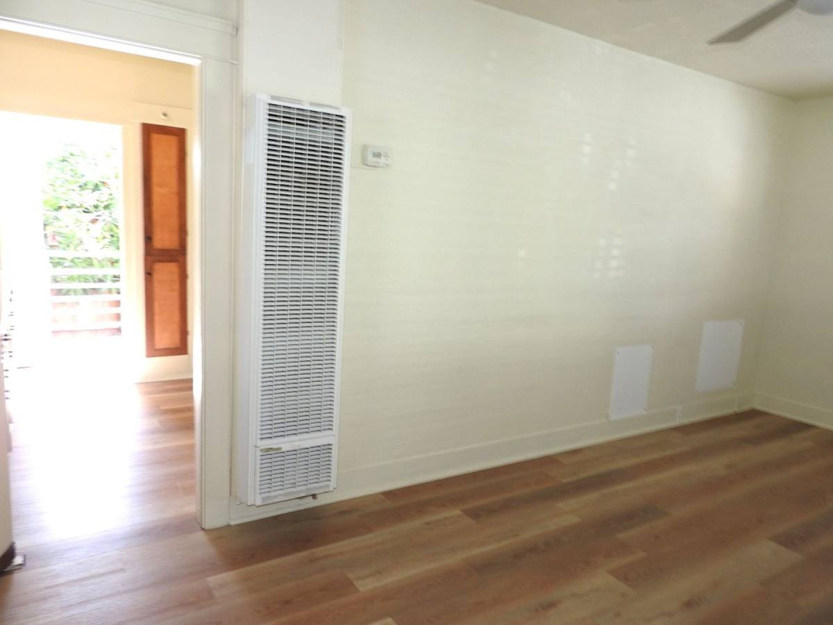 Apartment for rent at 3700 Crestwood Place, San Diego, CA 92103