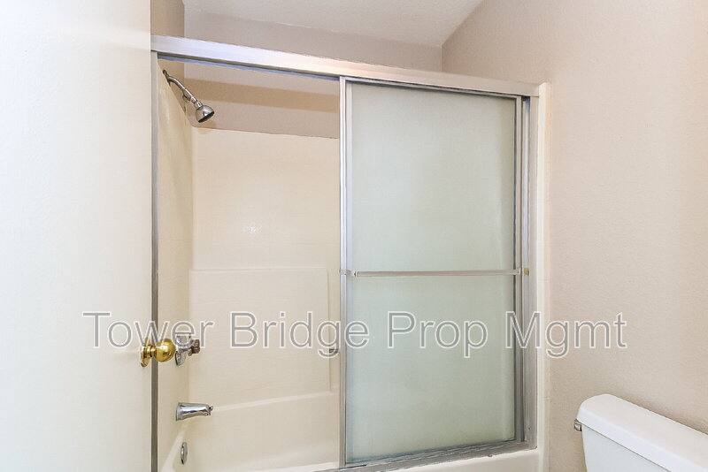 House for rent at 2277 Sandcastle Way, Sacramento, CA 95833