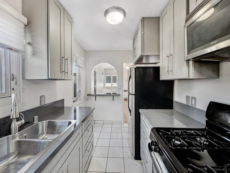 Condo for rent at 436 Fir St, San Diego, CA 92101