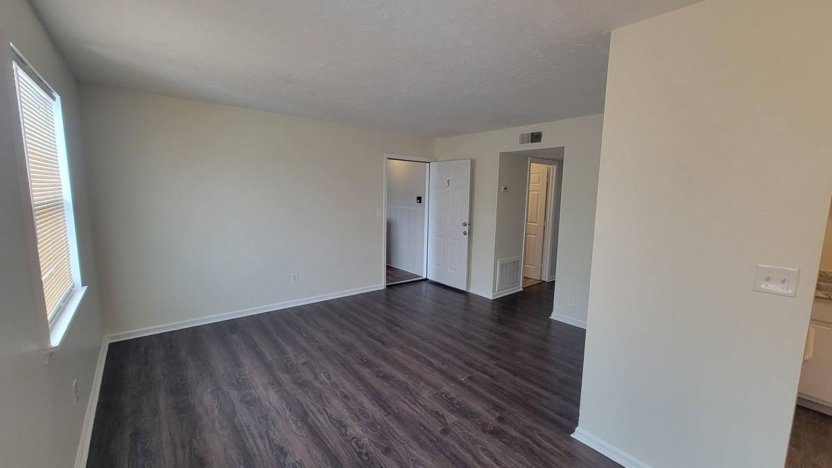 Apartment for rent at 6508 Hackel Dr, Louisville, KY 40258