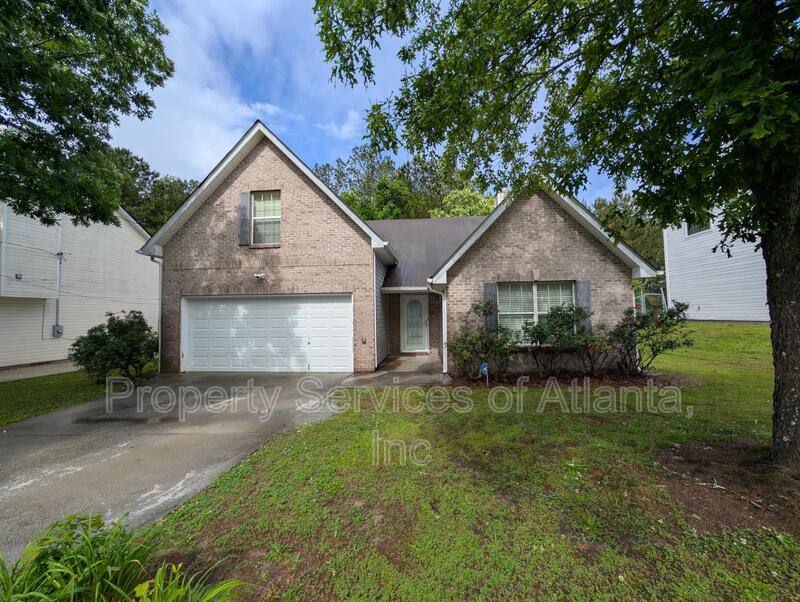 House for rent at 2047 Mulberry Lane, Lithonia, GA 30058