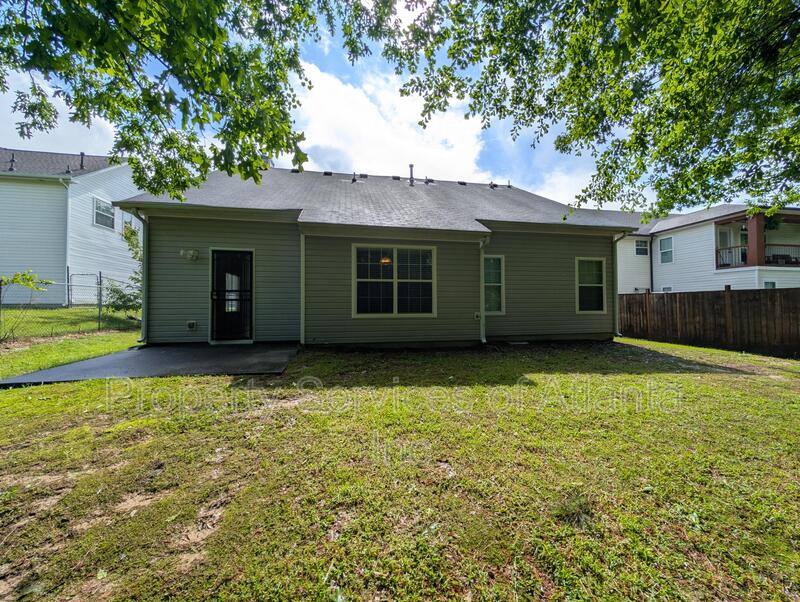 House for rent at 2047 Mulberry Lane, Lithonia, GA 30058