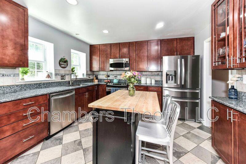 Townhouse for rent at 2107 Golf Course Dr, Reston, VA 20191