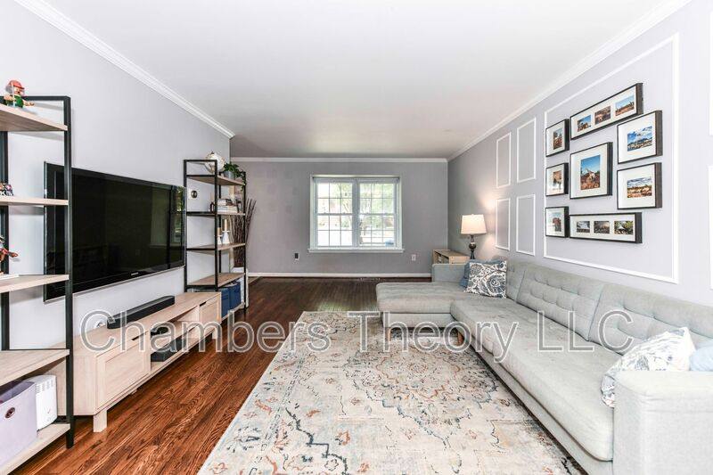 Townhouse for rent at 2107 Golf Course Dr, Reston, VA 20191